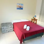 Suites Com Ar Condicionado E Piscina 200 Metros Da Praia Do Sape