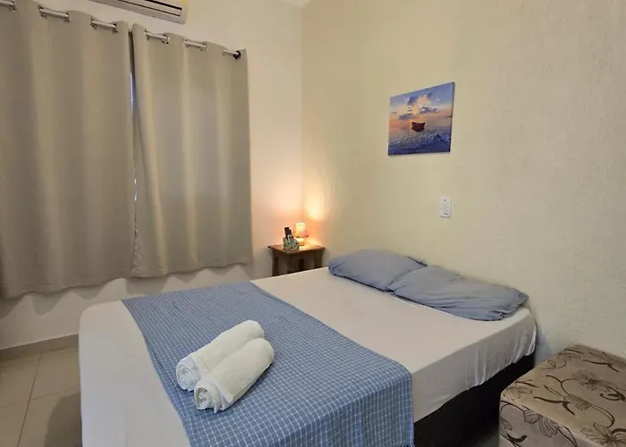 Suites Com Ar Condicionado E Piscina 200 Metros Da Praia Do Sape