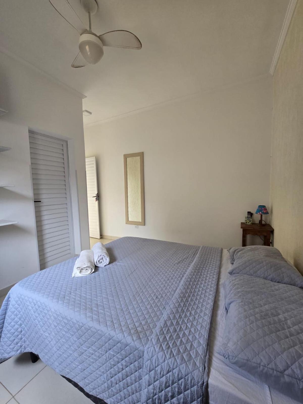 Com Ar Condicionado E Piscina 200 Metros Da Do Sape Casa de hóspedes